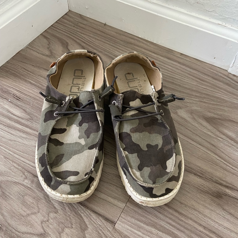 Camo Hey Dudes